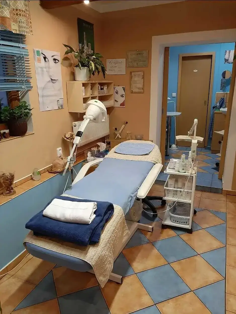 Profesionální ošetřovna pro kosmetické zákroky - sterilní prostředí